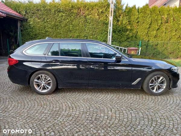 BMW Seria 5 520d - 7