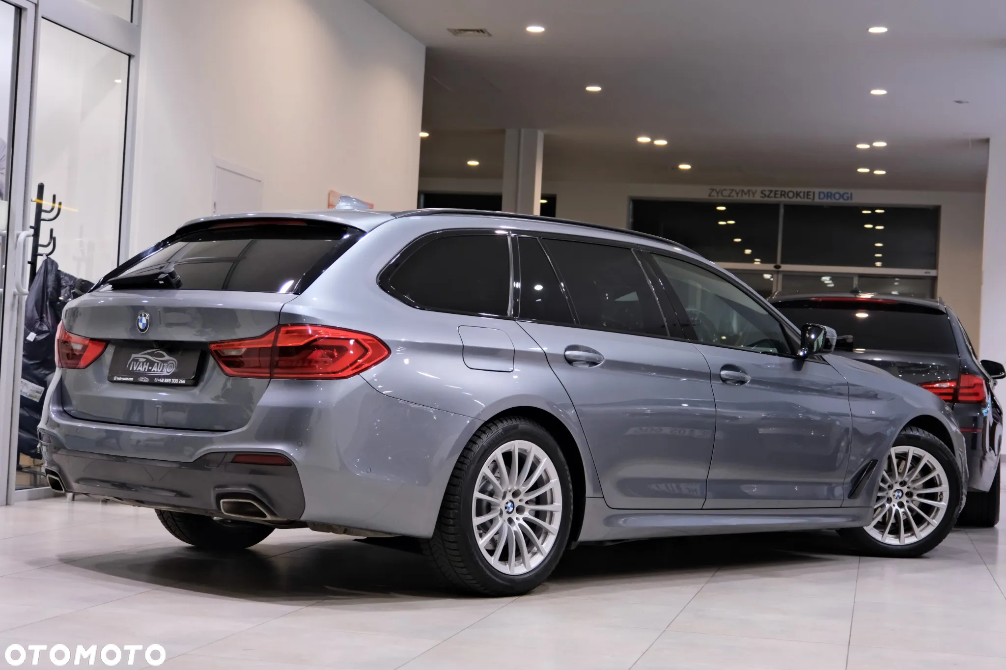 BMW Seria 5 520i Touring M Sport Edition - 22