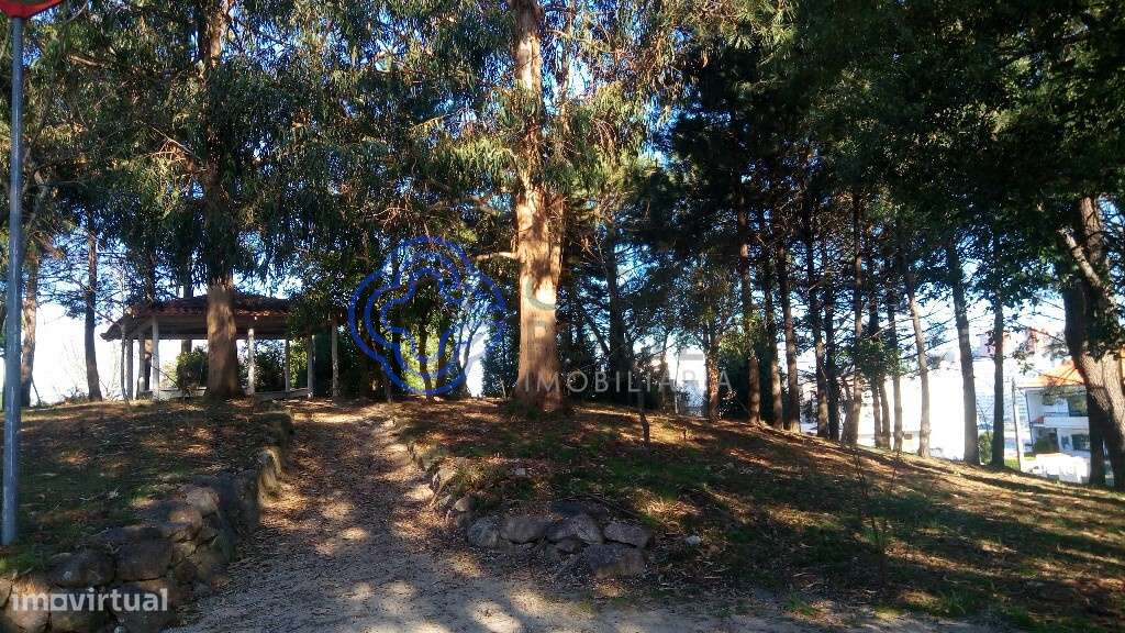 Venda de Terreno Urbano em Pedroso Vila Nova de Gaia - Grande imagem: 4/10