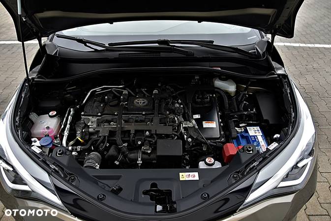 Toyota C-HR 1.8 Hybrid GPF Executive - 11