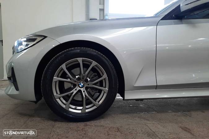 BMW 320 d Line Sport Auto - 4