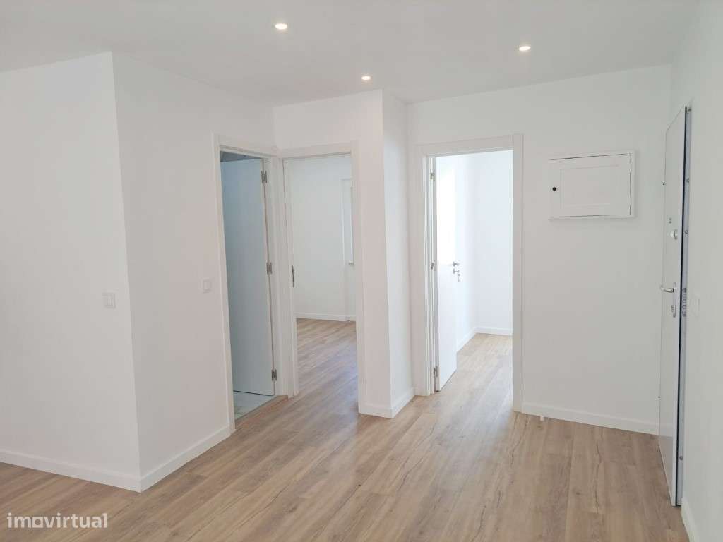 Apartamento T2 para venda em Forte da Casa (junto ao Alverca Park) ...-4
