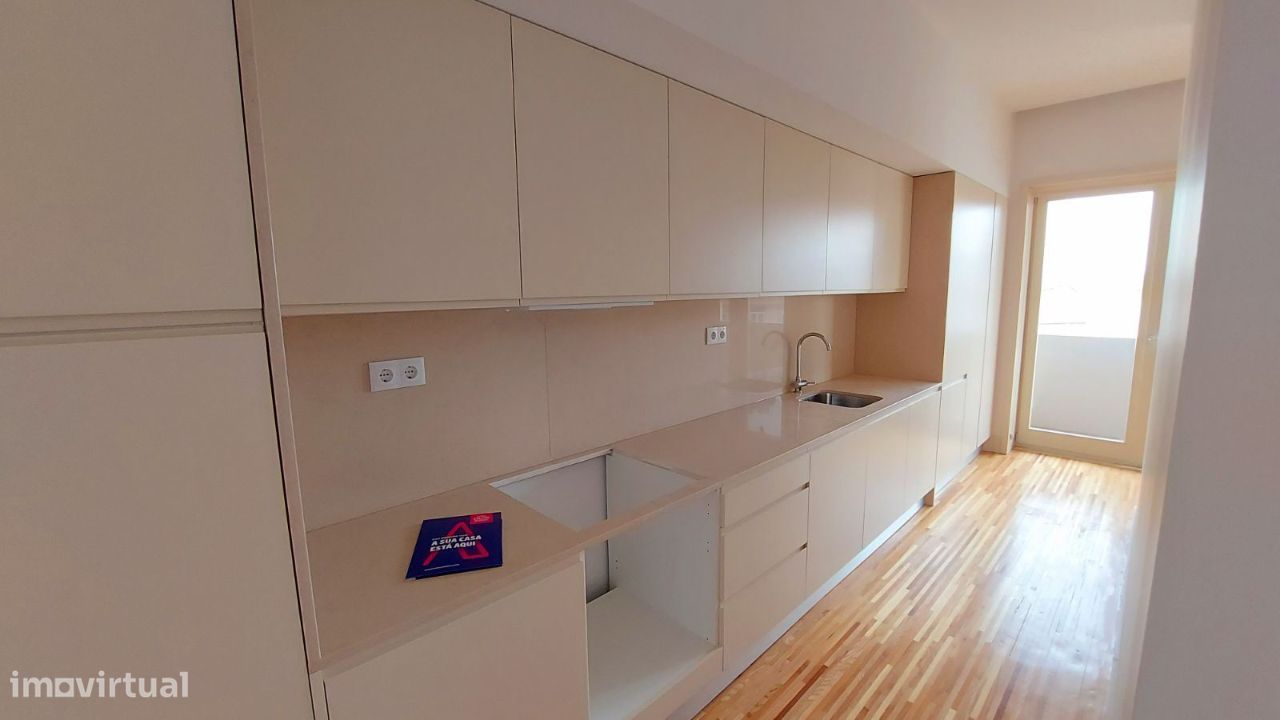 Apartamento T1 de luxo, no coração do Porto