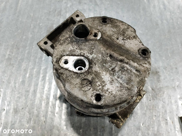 POMPA, SPRĘŻARKA KLIMATYZACJI RENAULT SCENIC I LIFT 7700105765 - 4