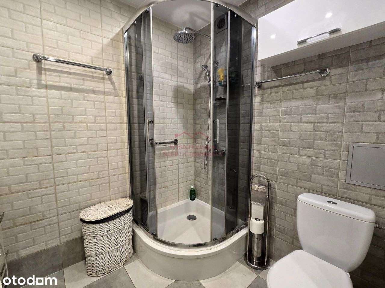 Na sprzedaż mieszkanie 3 pokoje.-6