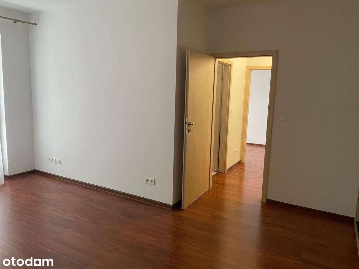 2 pokoje z balkonem, garaż-7