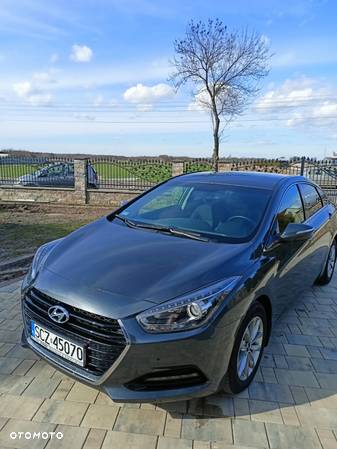 Hyundai i40 1.7 CRDi Comfort - 1