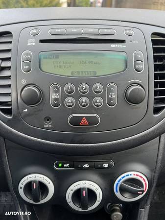 Hyundai i10 1.1 Classic - 8