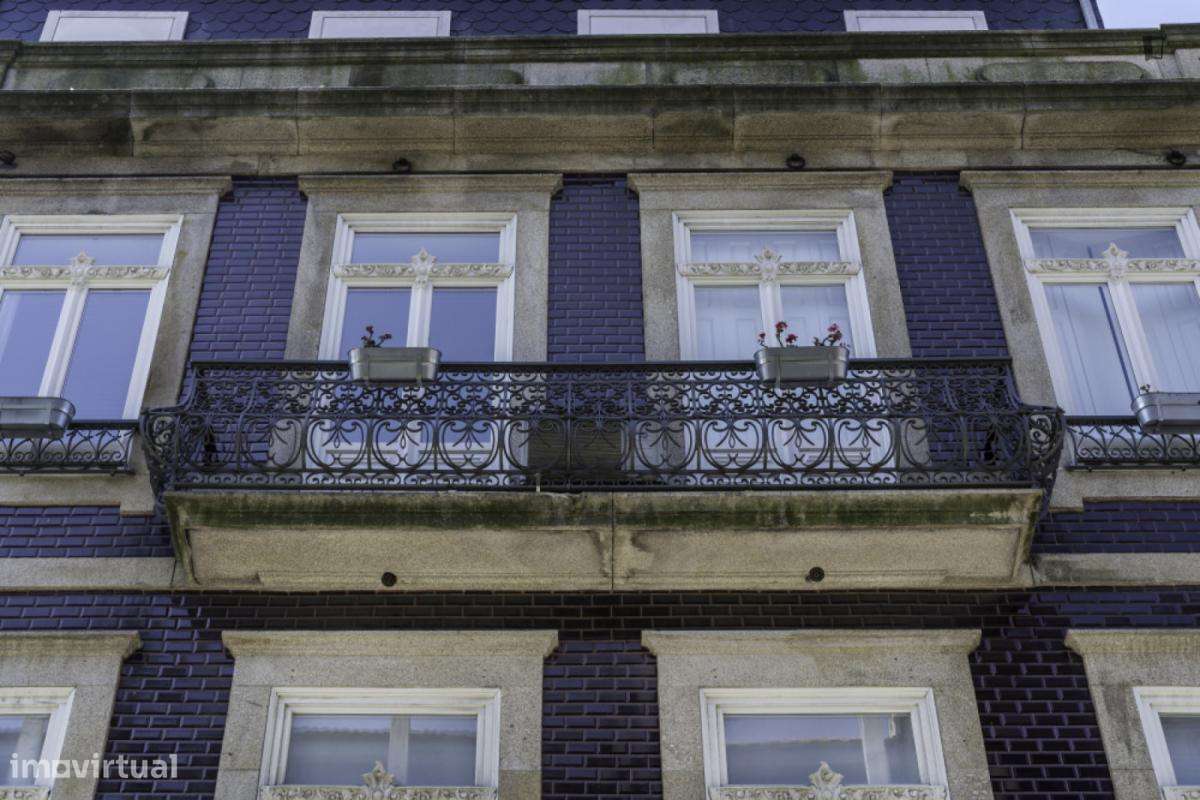Apartamento com 1 quartos - localizado em Santo Ildefonso Porto - Grande imagem: 2/10