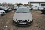 Volvo V70 2.4D Momentum - 9