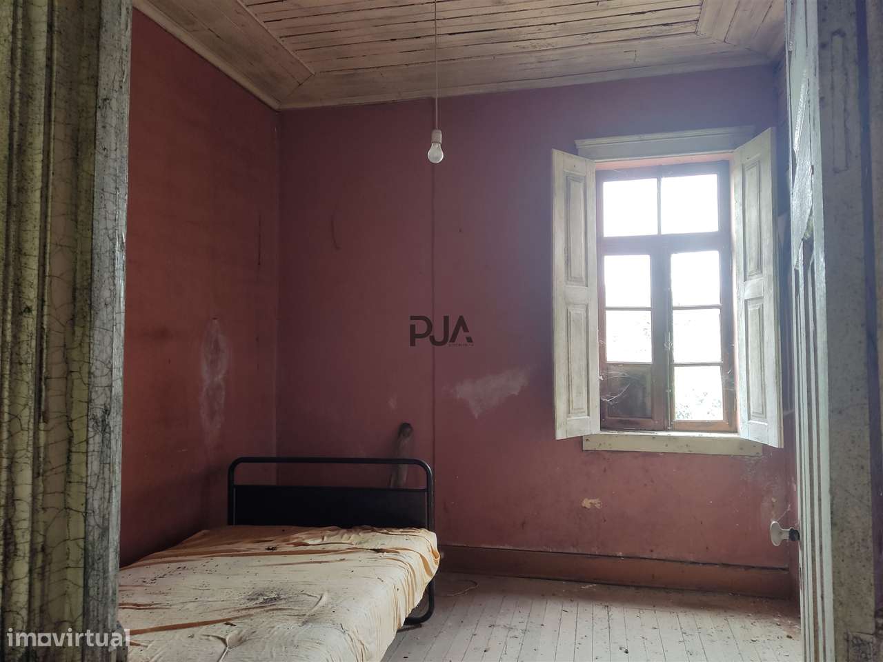 Moradia T5 para Recuperar em Quinta da Ponte - Grande imagem: 4/12