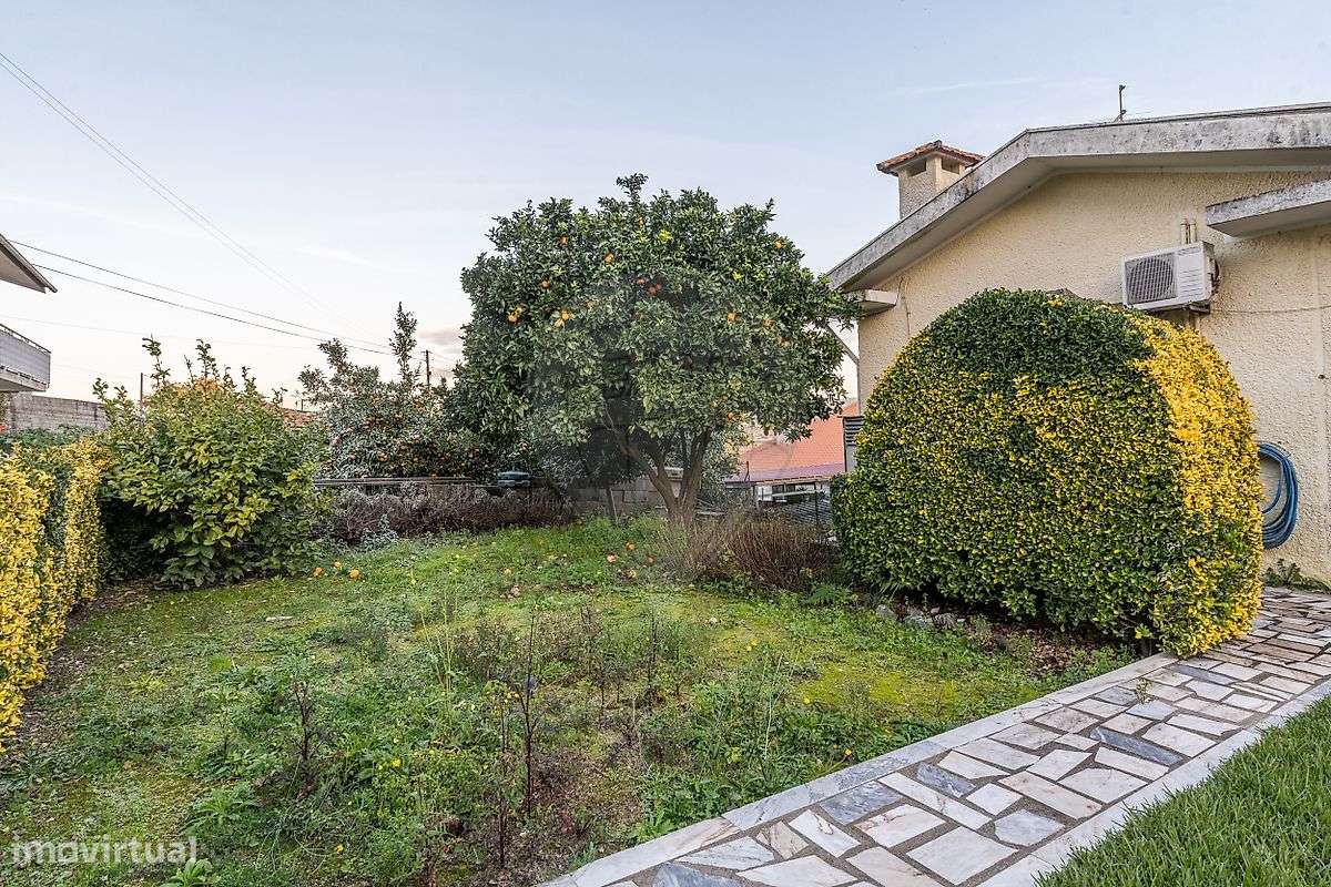 Moradia T3 para venda-17