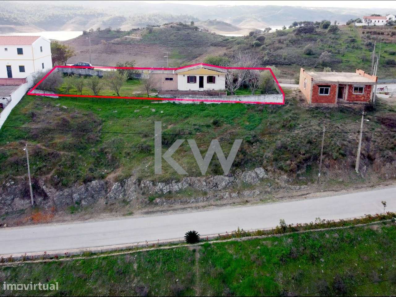 Moradia Isolada T3  -  Garagem - Vistas deslumbrantes  - Odeleite - Al-15