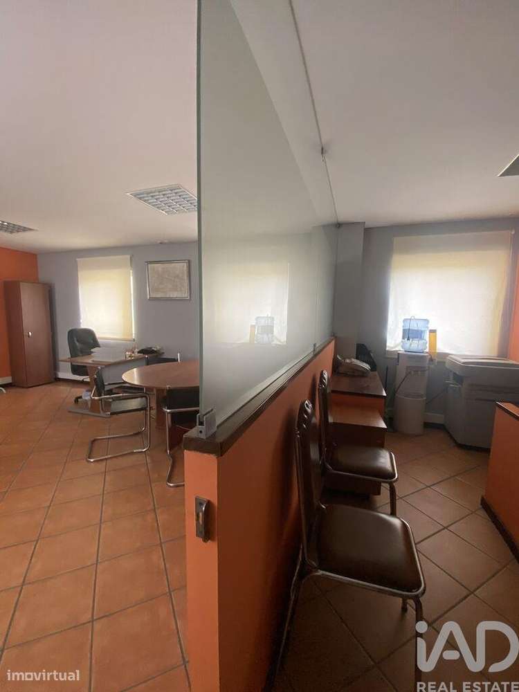 Loja / Estabelecimento Comercial em Peso da Régua e Godim de 47,00 m2 - Grande imagem: 5/8