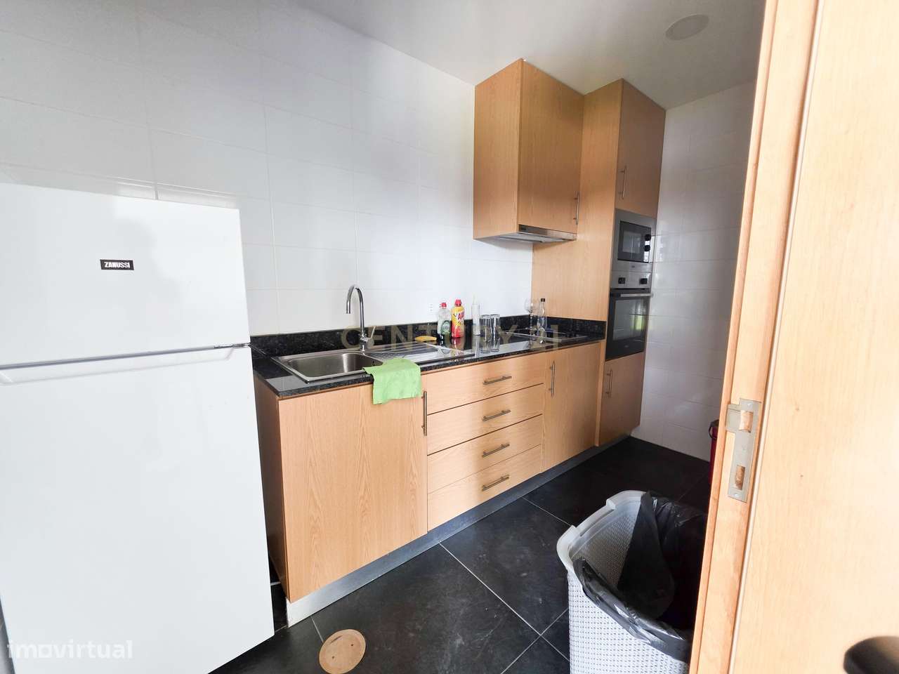 Moradia T3 Exclusiva em Condomínio Privado situada em Bitarães/Paredes-43