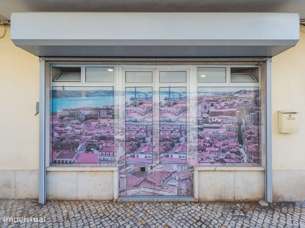 Loja para Investimento ou Comércio - Falagueira, Amadora-40