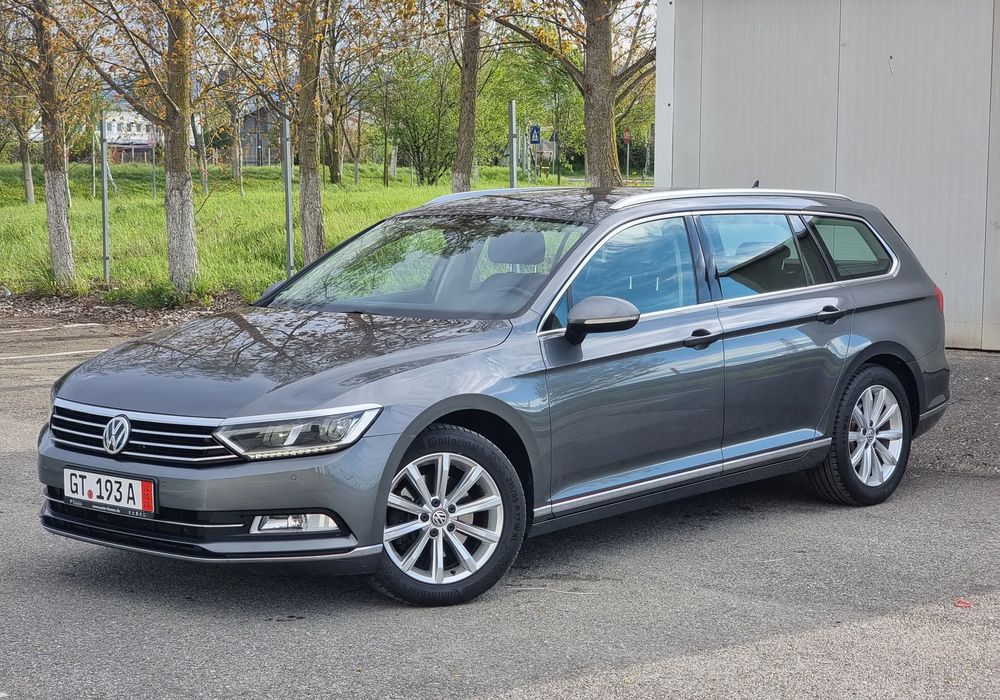 Volkswagen Passat B8 [2014 - Prezent] 2.0 TDI DSG (BlueMotion Technology) Highline 2017