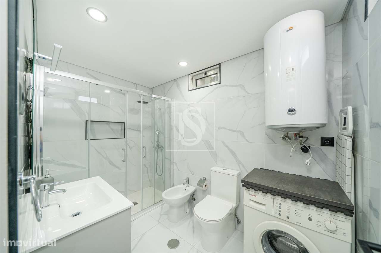Moradia T3, remodelada, em São Vítor, Braga-23
