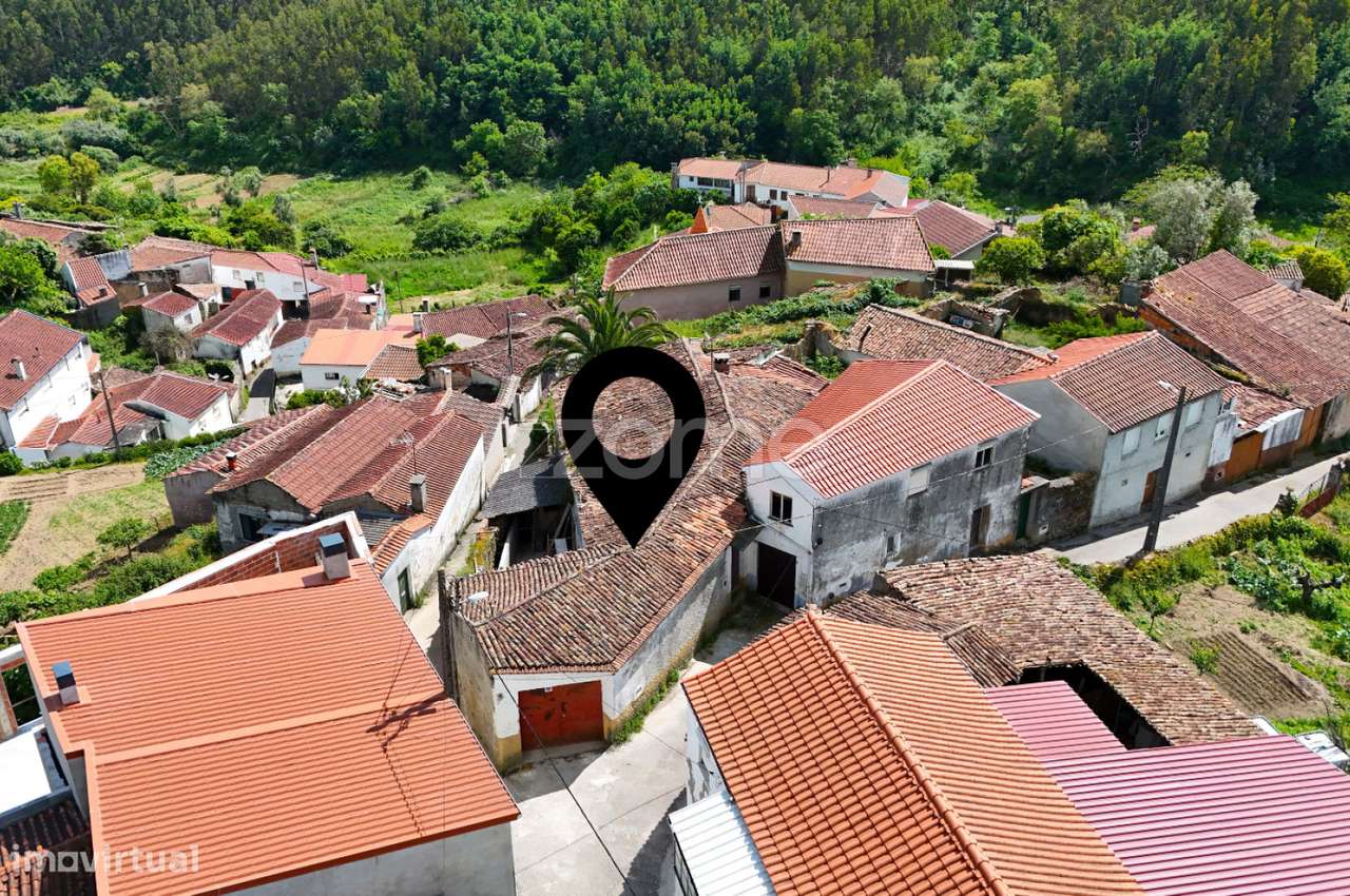 Moradia T3 para Recuperar |Situada em   Vale de Colmeias - Grande imagem: 5/26