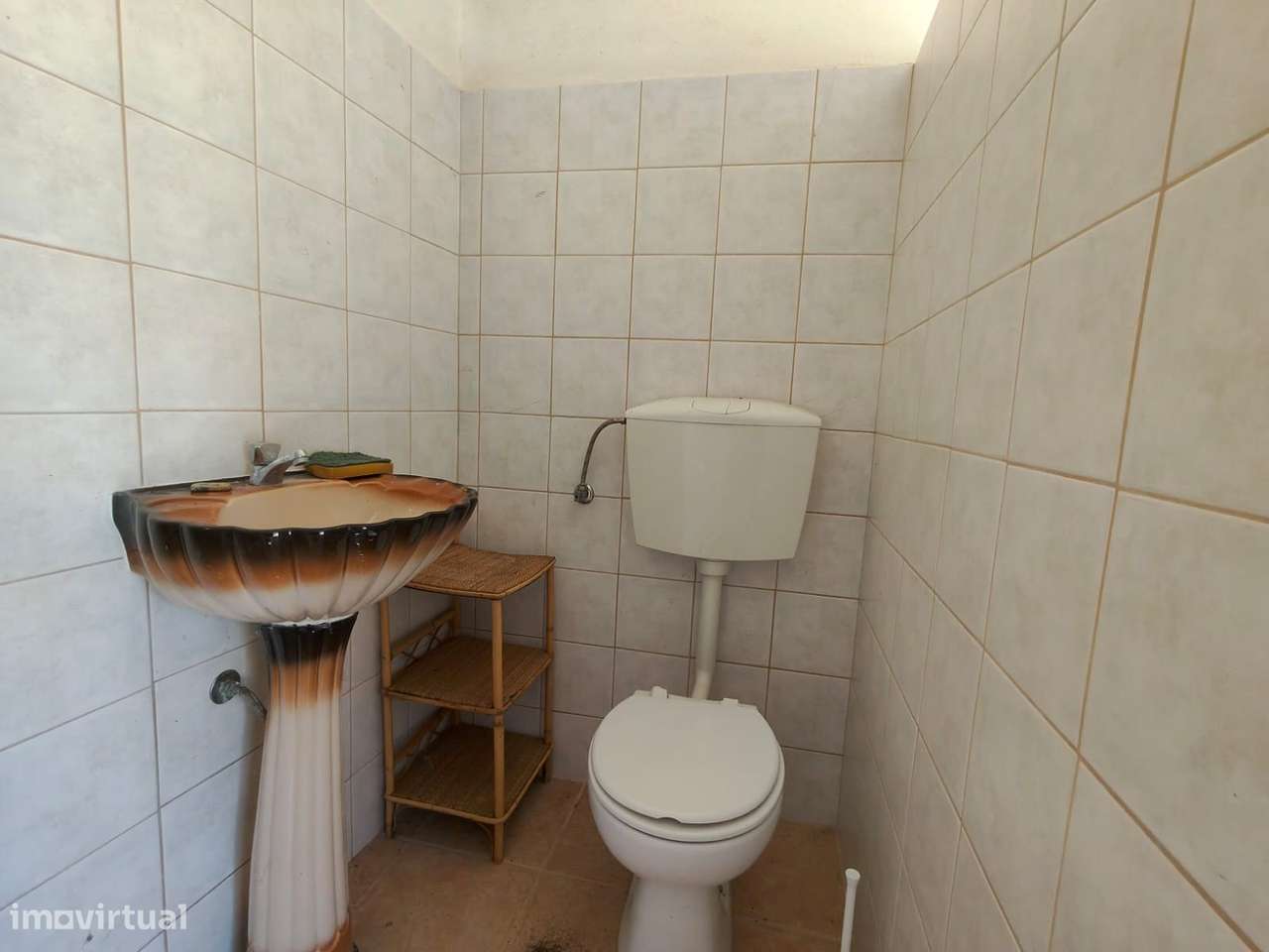Moradia T5 + 1 / piscina/ terreno / furo / Monte Redondo / Leiria-44
