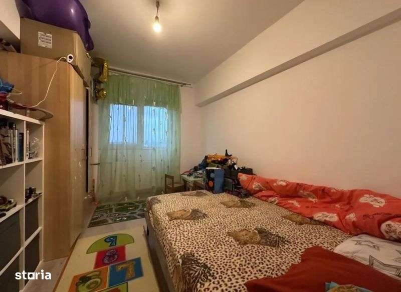Apartament 3 camere Raul Doamnei - Imagine principală: 5/8