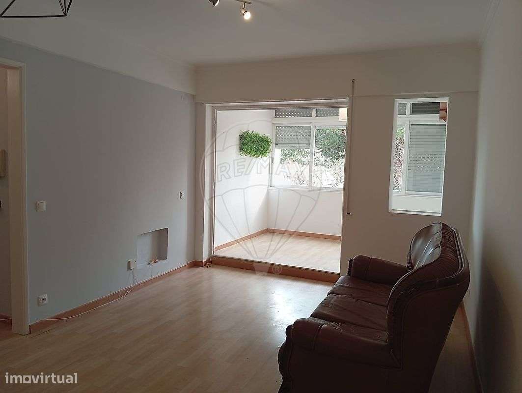 Apartamento T1 para arrendamento - Grande imagem: 3/11