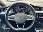 Volkswagen Passat 1.5 TSI EVO Elegance DSG - 15