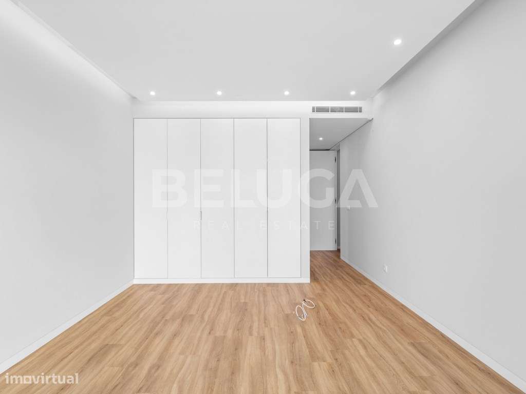 MORADIA T3+1 MINIMALISTA || ESTREITO DA CALHETA-37