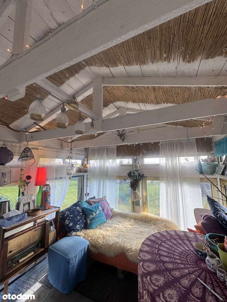 Zaczarowany ogród pod Wojciechowem - garaż, warsztat, piwniczka/schron-9