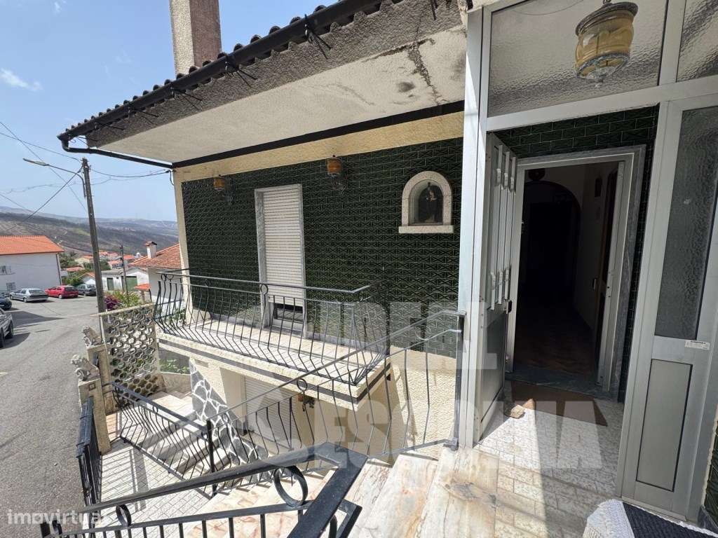 MORADIA A VENDA EM VILA NA SERRA DA ESTRELA-24