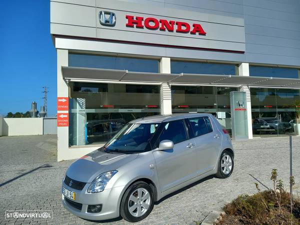 Suzuki Swift 1.3 DDiS GLX - 1