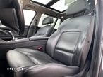 BMW Seria 5 530d Touring Luxury Line - 12