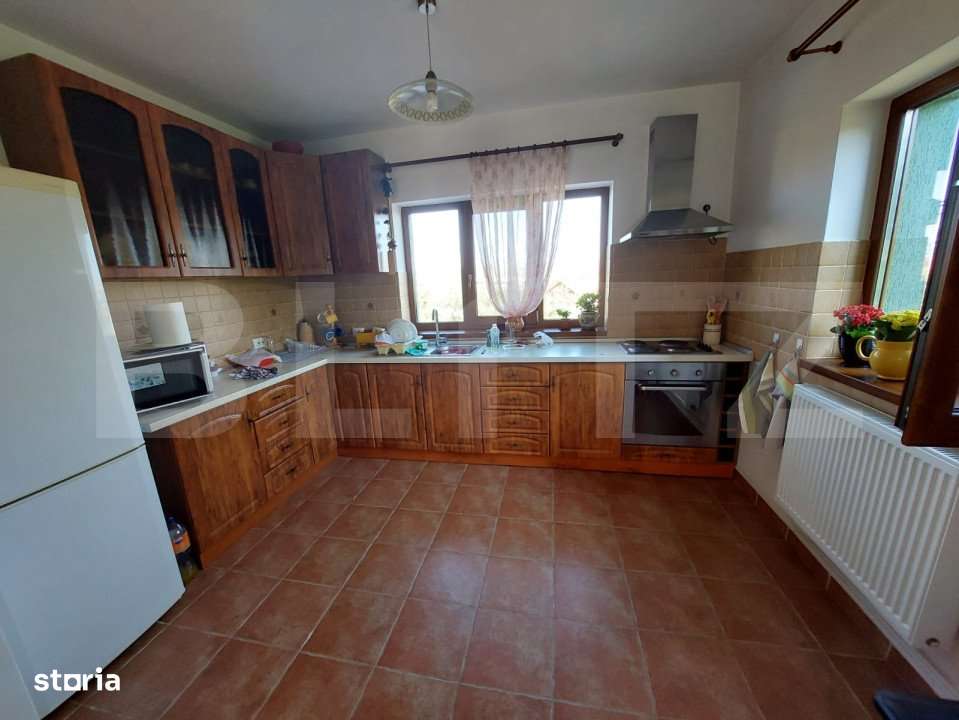 Casa individuala, 240 mp cu teren 1200mp, Dezmir, zona Planoare! - Imagine principală: 2/14