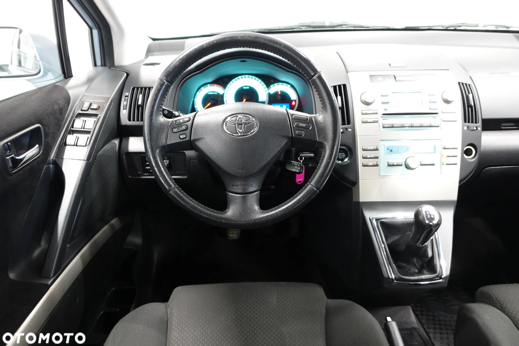 Toyota Corolla Verso 1.8 Premium + 7os - 33