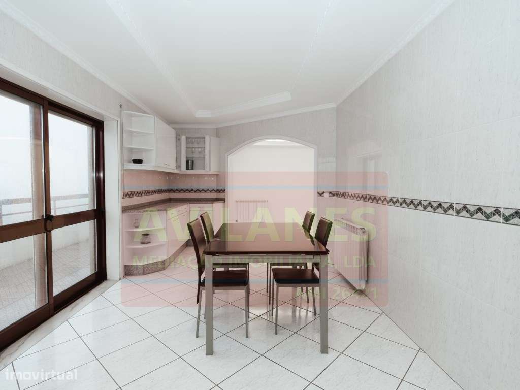 APARTAMENTO T3 RECUADO - LOBÃO-7