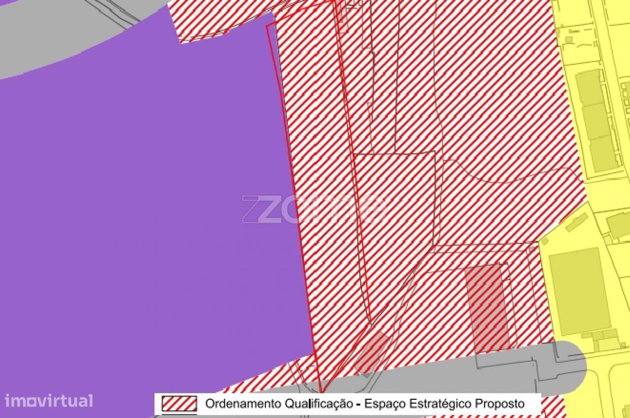 Terreno nas traseiras da Legrand em Abóboda - Grande imagem: 4/20