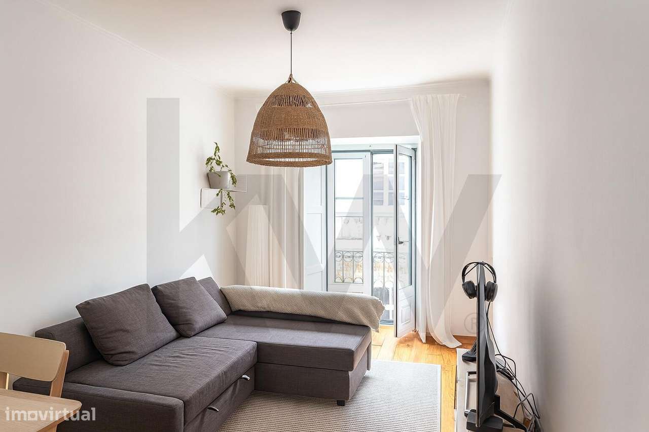 Apartamento T1+1 em bom estado de conservação - Misericórdia-5