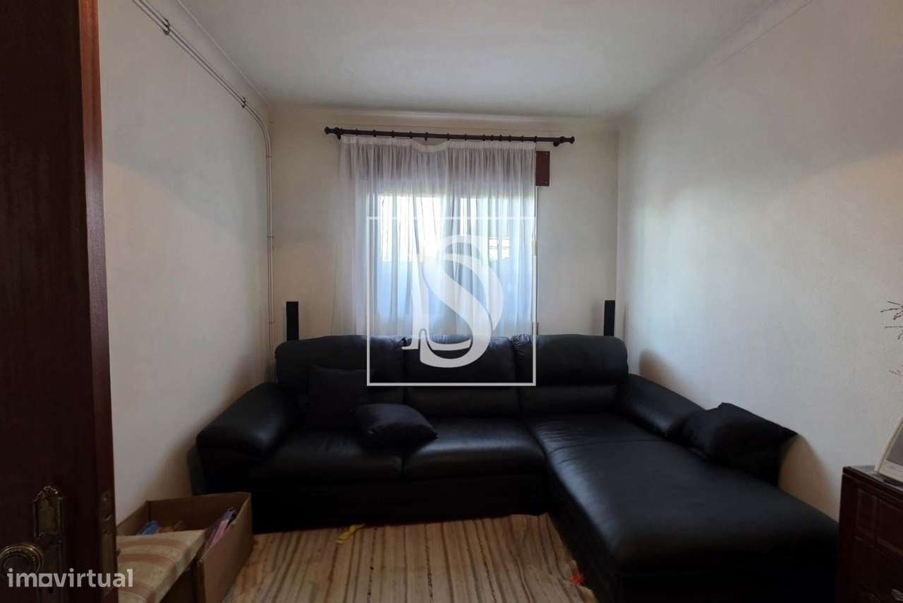 Moradia T6 no centro de Tondela-8