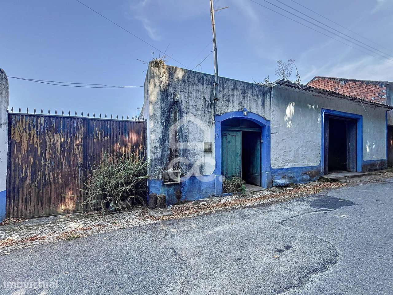 Moradia T3 e armazém em São Gregório - Grande imagem: 4/41