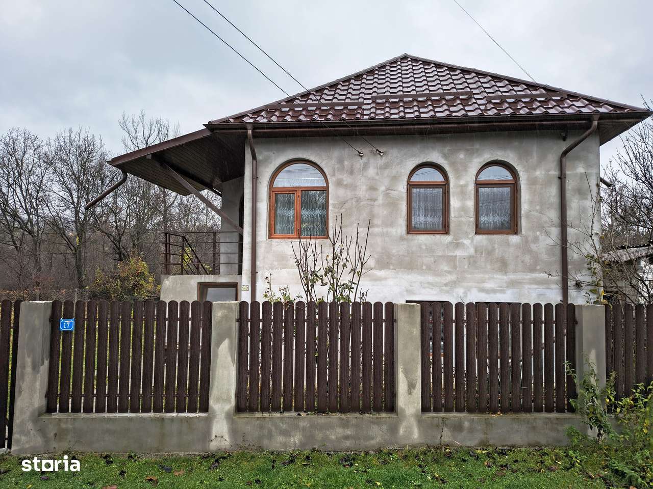 Casa de vânzare în Malu cu Flori- liniște, natura și aer curat!-18