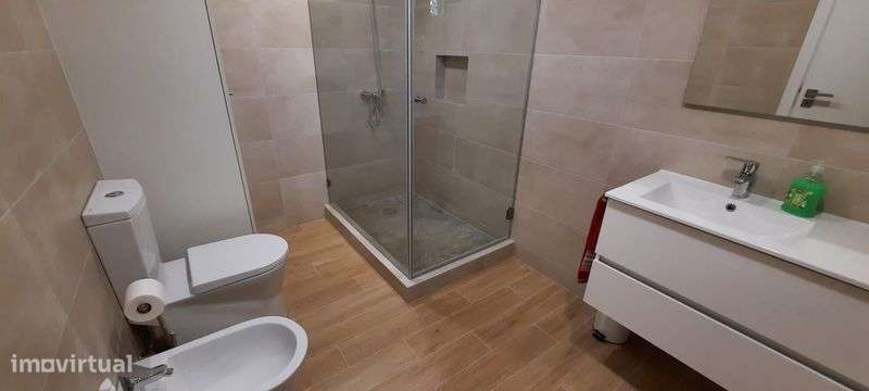 Moradia Nova mobilada para arrendamento temporário! - Grande imagem: 5/11