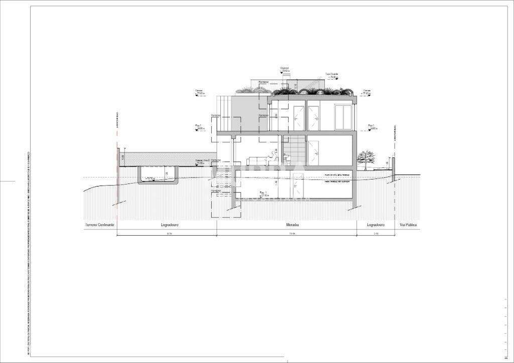 Moradia isolada de design contemporâneo nos Casais Mestre Mendo-53