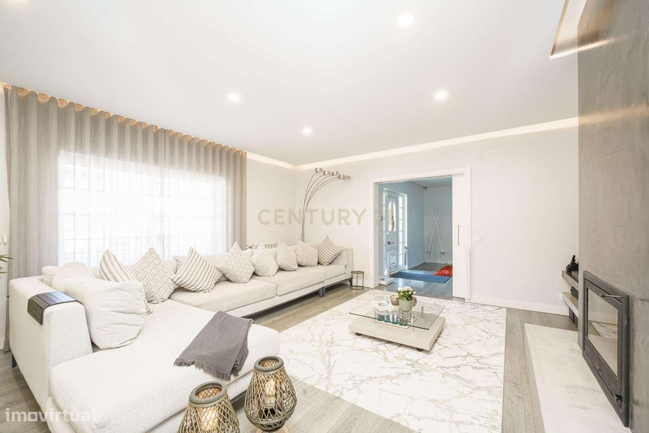 Moradia T4 de charme no Vale Ana Gomes, em Setúbal - Grande imagem: 2/34