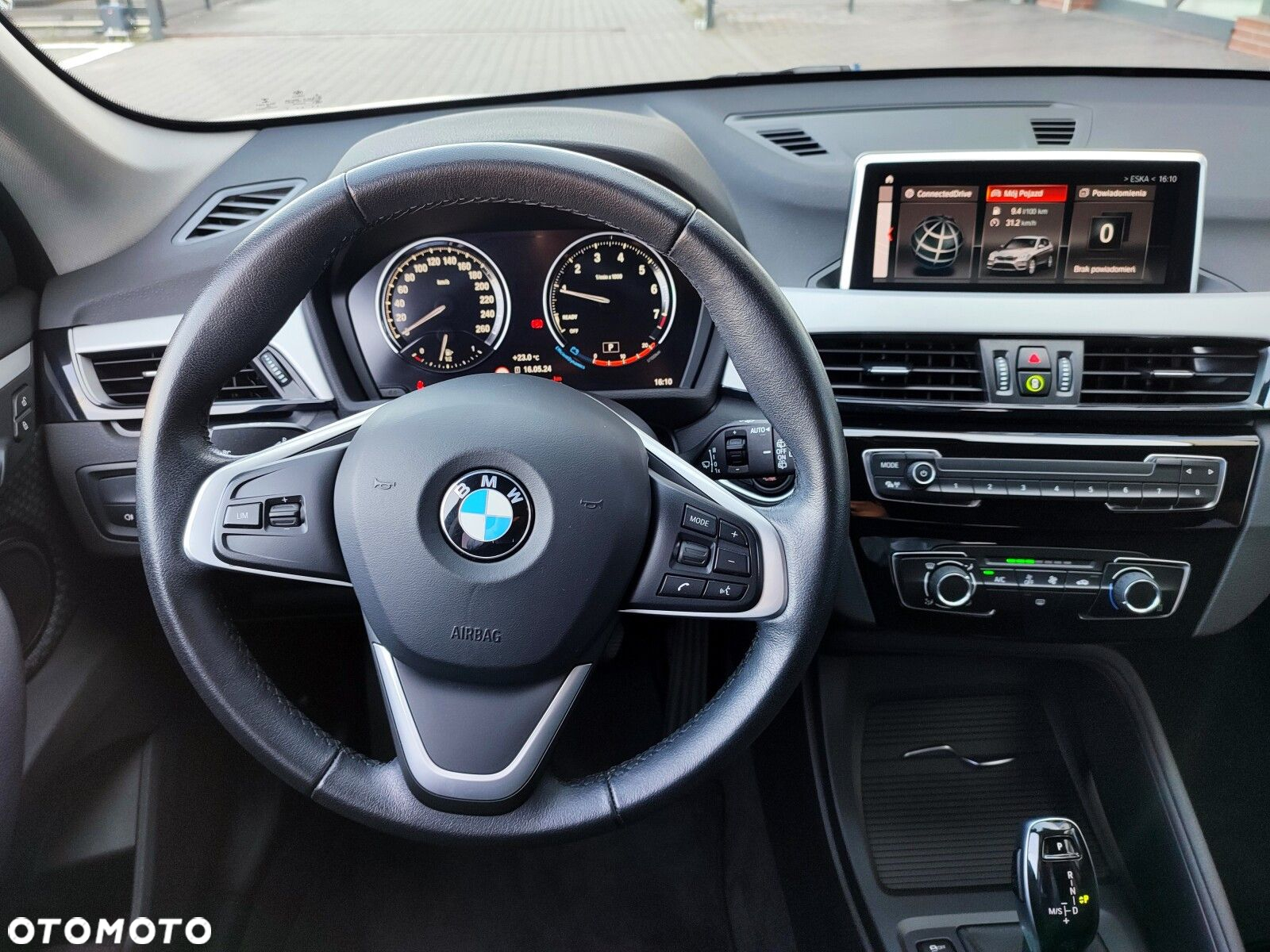 BMW X1 sDrive18i Advantage - 23