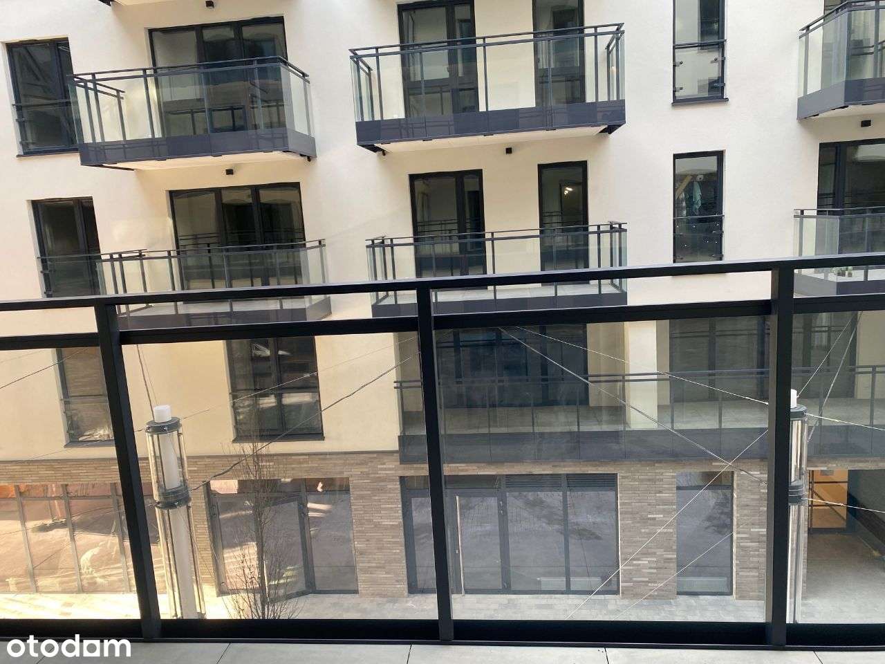 Nowa kawalerka w Porcie Praskim - Pełny obrazek: 2/7