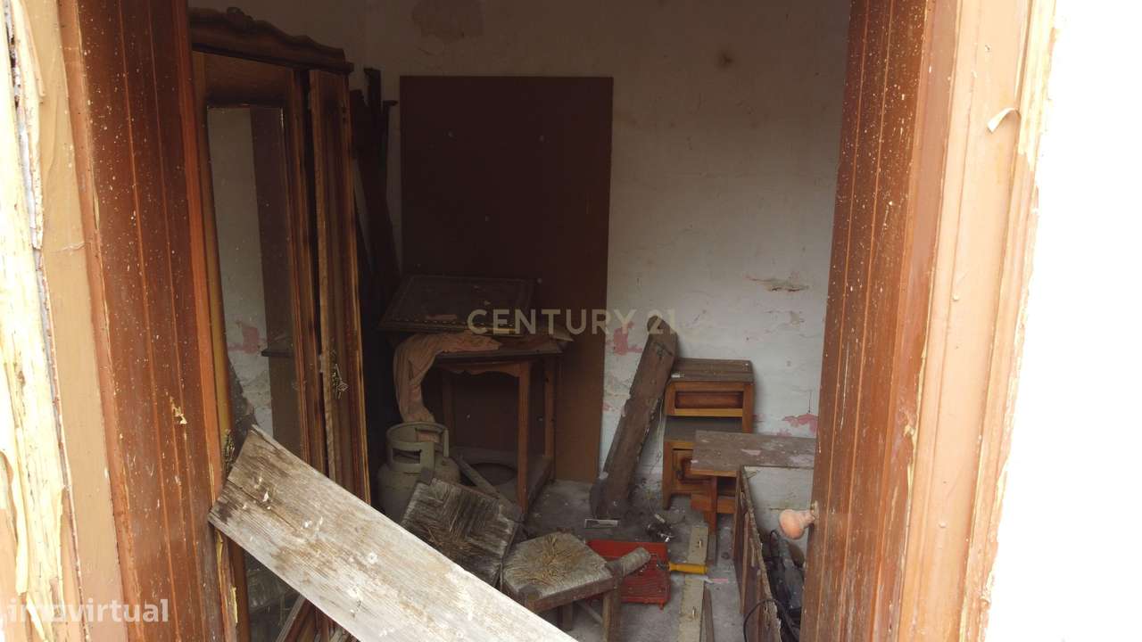 Casa Antiga T2 em Ruína em Montargil - Grande imagem: 5/14