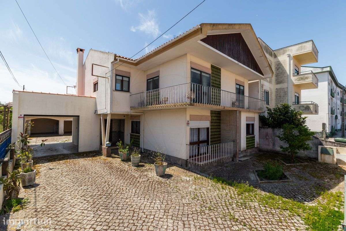 Moradia T5 para venda - Grande imagem: 2/48