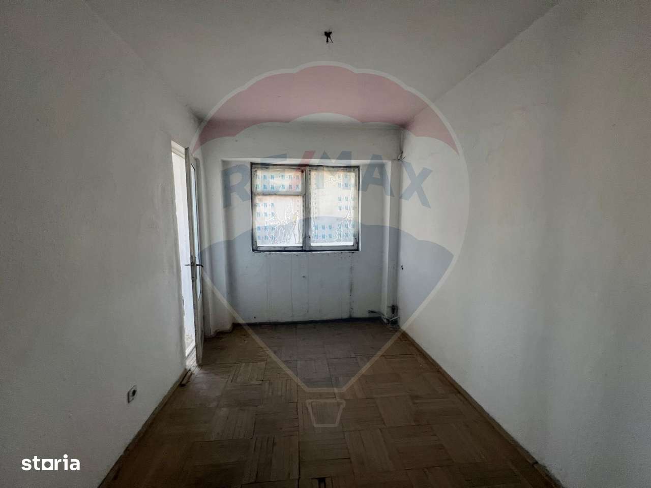 Apartament 4 camere in zona Piata - Imagine principală: 4/10