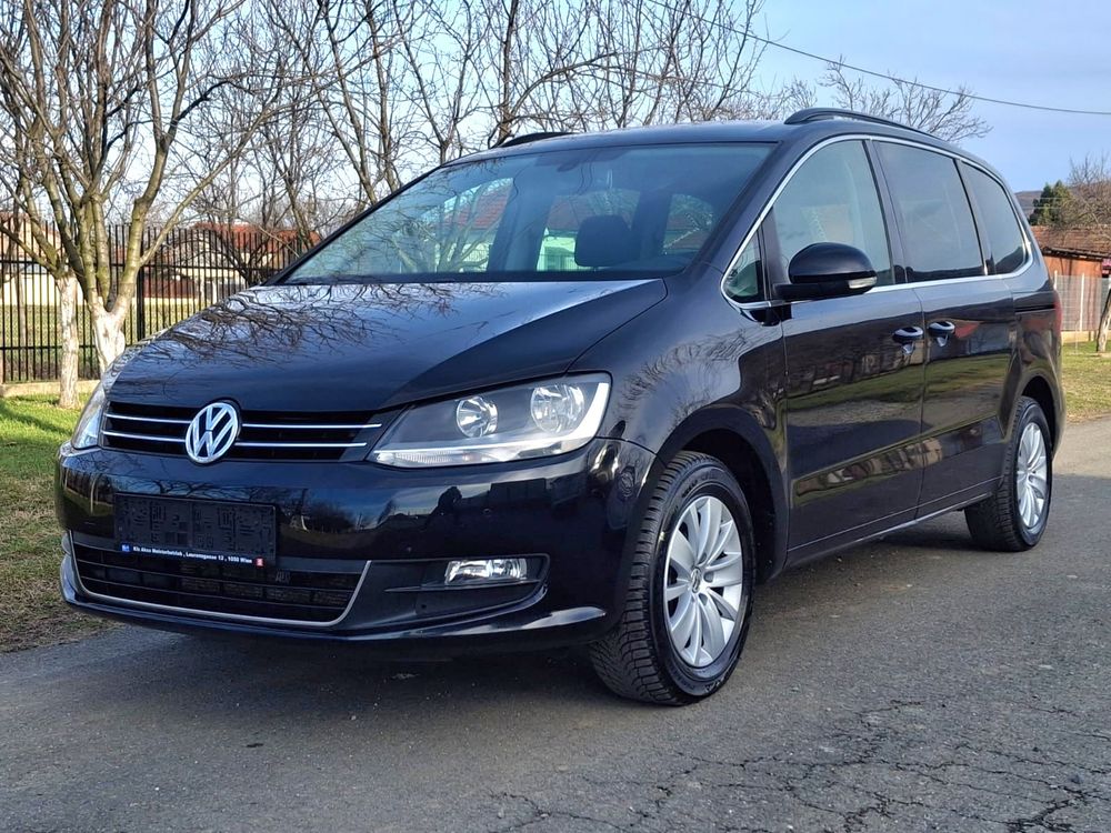 Volkswagen Sharan II [2010 - Prezent] 2.0 TDI DSG BlueMotion Technology Match 2011