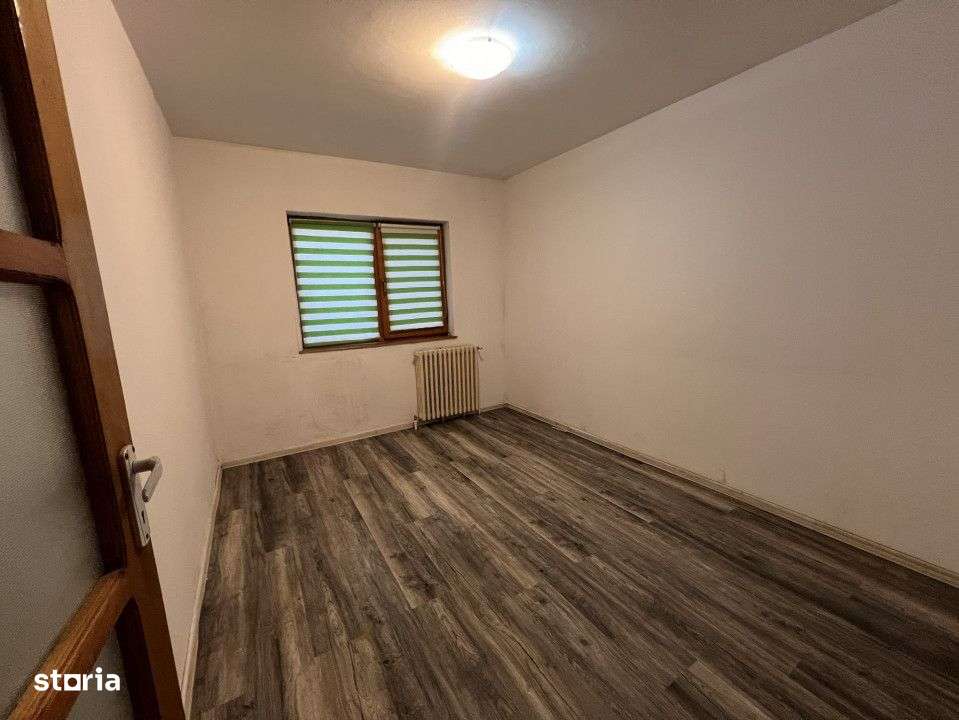Apartament 4 camere zona Nicolina - Imagine principală: 5/10